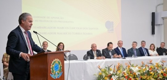 Desembargadores Ramom Tácio, Marcos Lincoln e Júlio Lorens